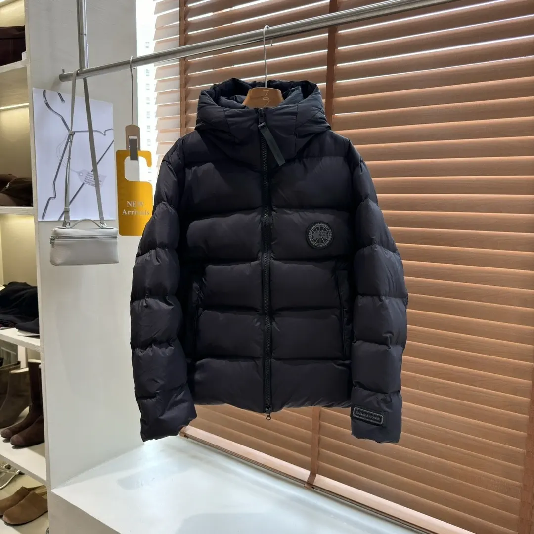 Black Label Hooded Down Puffer Jacket D60020934
