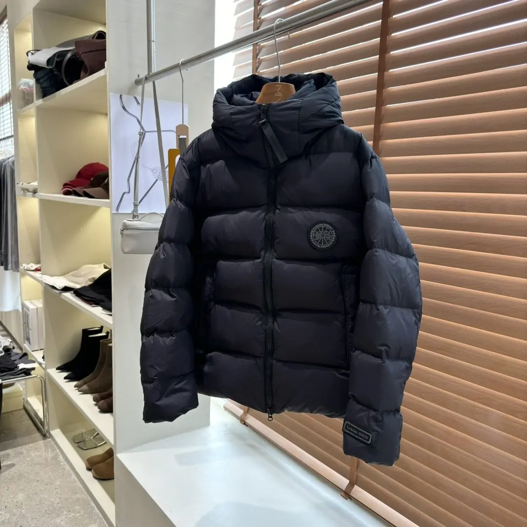 Black Label Hooded Down Puffer Jacket D60020934 — view 3