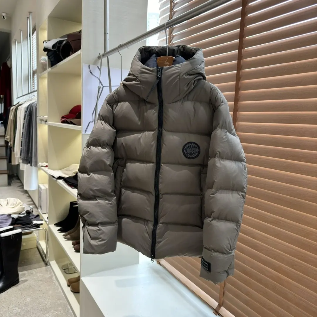 Black Label Hooded Down Puffer Jacket D60020935 — view 3