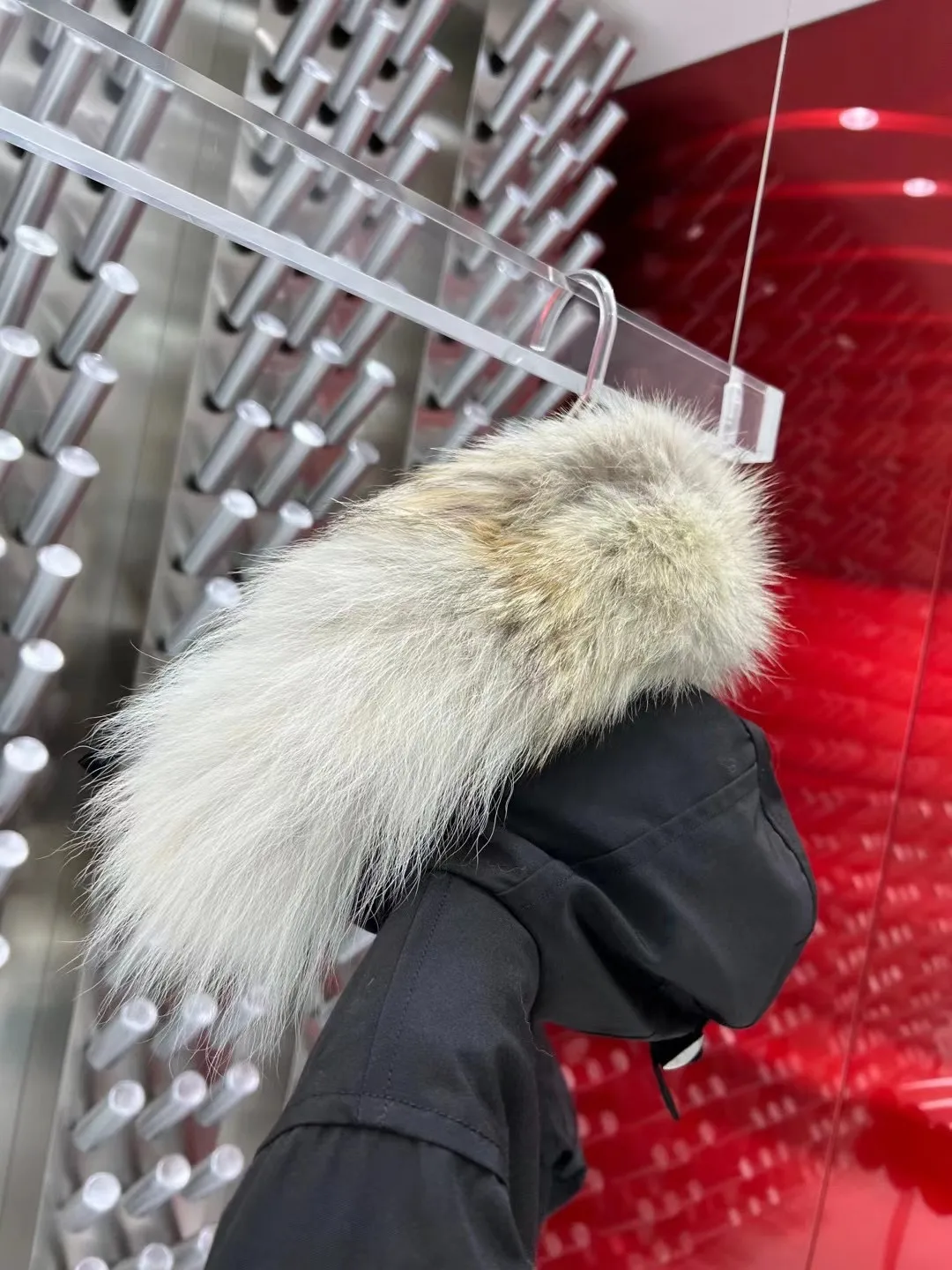 Canada Goose Fur-Trimmed Down Parka D60020956 — view 5