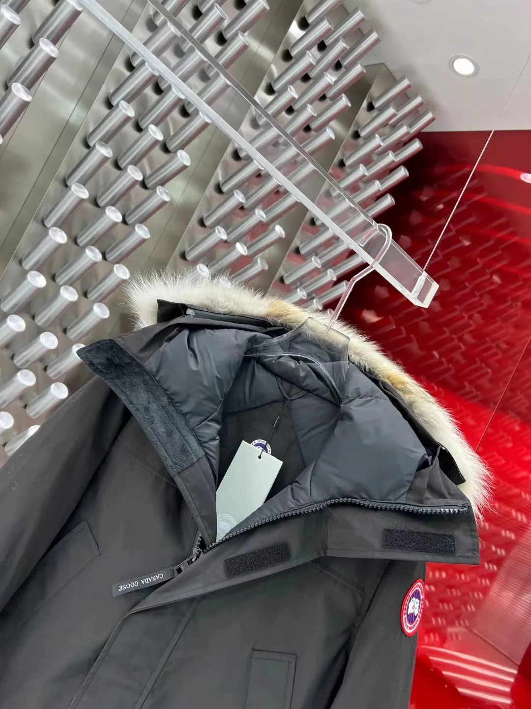 Canada Goose Fur-Trimmed Down Parka D60020956 — view 7