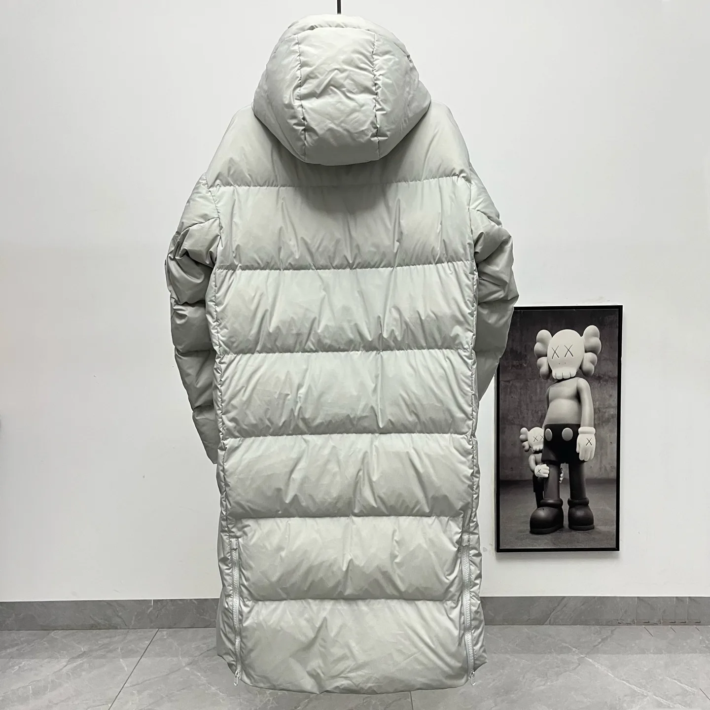 Whistler Longline Hooded Down Parka D60019029 — view 3