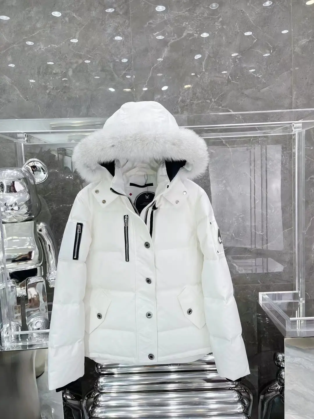 Moose Knuckles Fur-Trimmed Down Puffer Jacket D63020916 — view 5