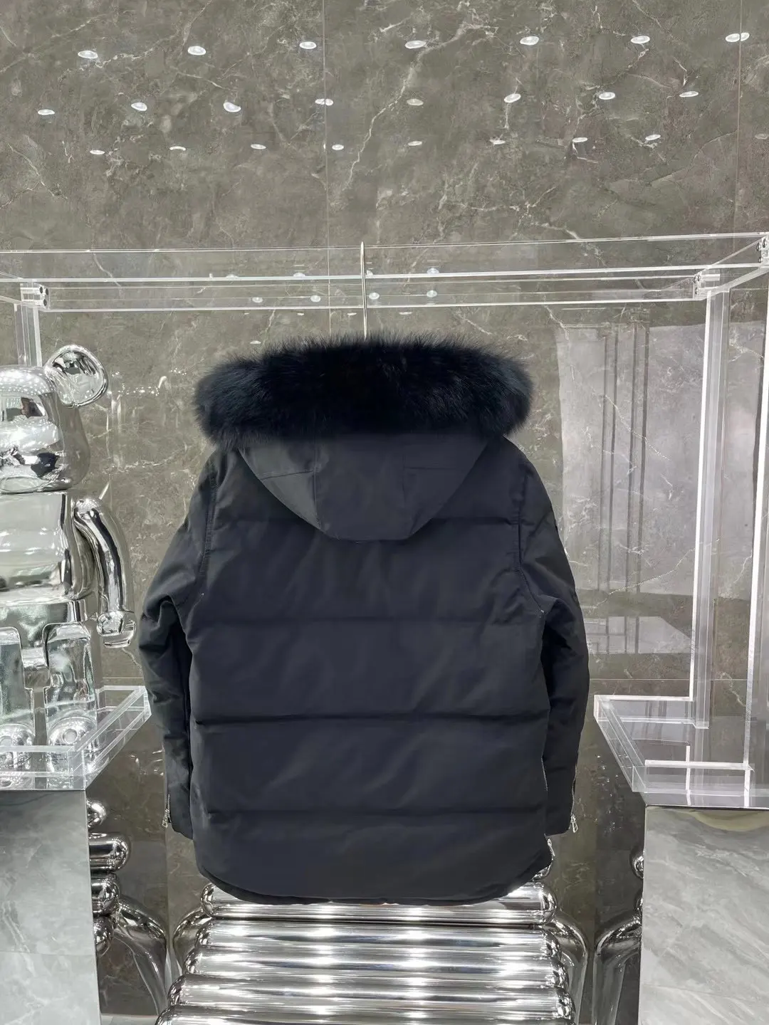 Moose Knuckles Fur-Trimmed Down Puffer Jacket D63020913 — view 9