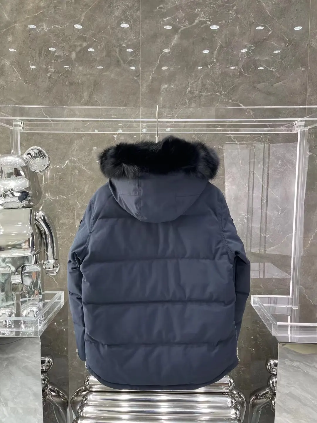 Moose Knuckles Fur-Trimmed Down Puffer Jacket D63020914 — view 9