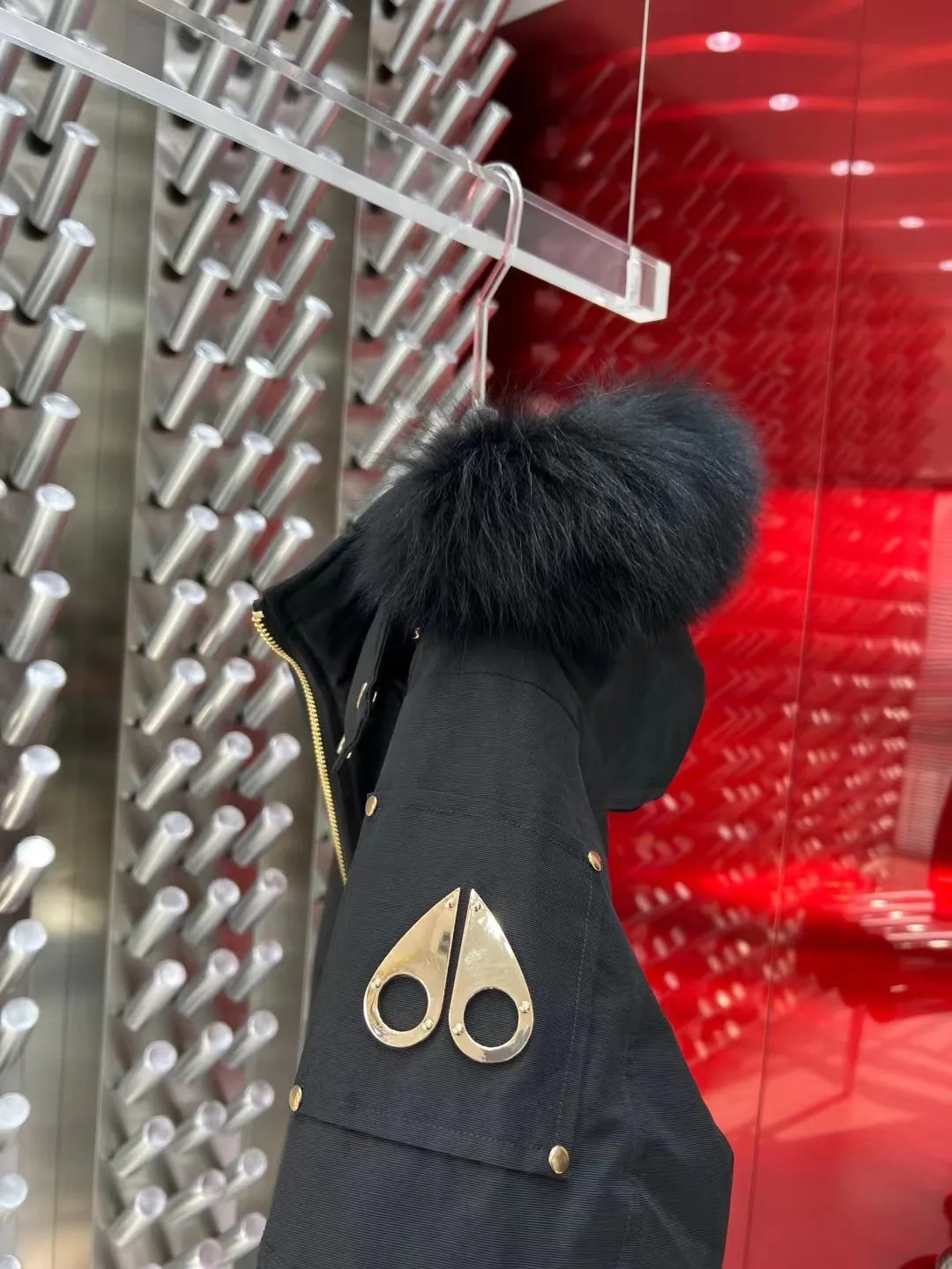 Moose Knuckles Fur-Trimmed Down Bomber Jacket D64020920 — view 7