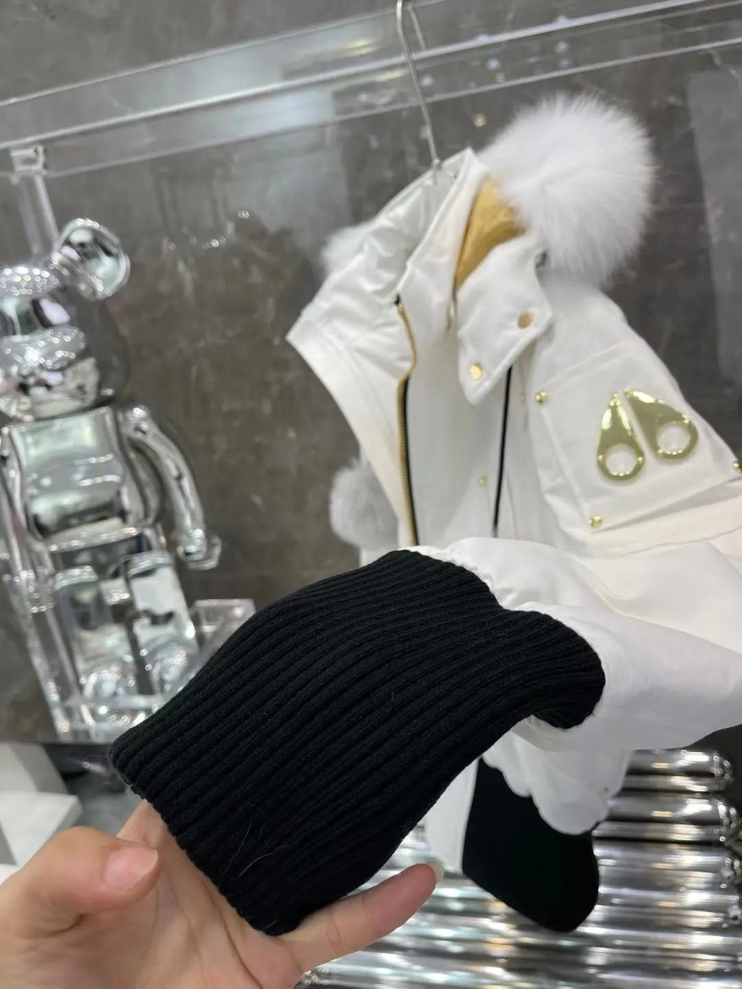 Moose Knuckles Fur-Trimmed Down Bomber Jacket D65020928 — view 6