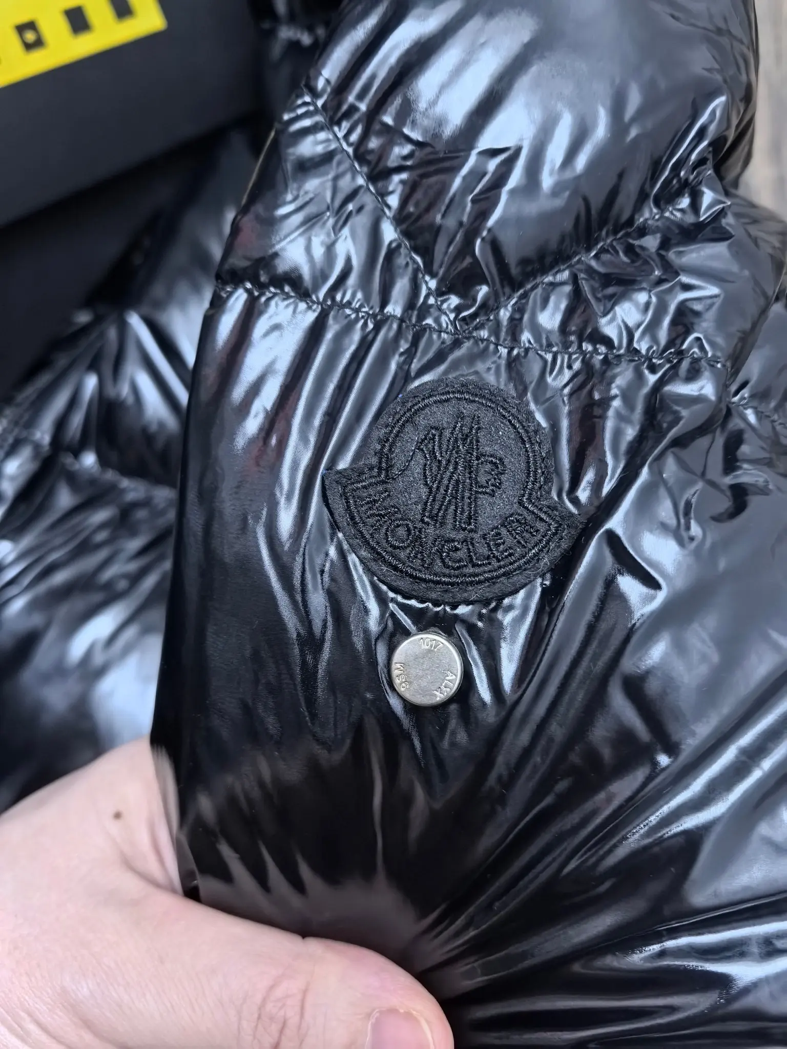 Moncler x 1017 ALYX 9SM Glossy Down Jacket D70020911 — view 6