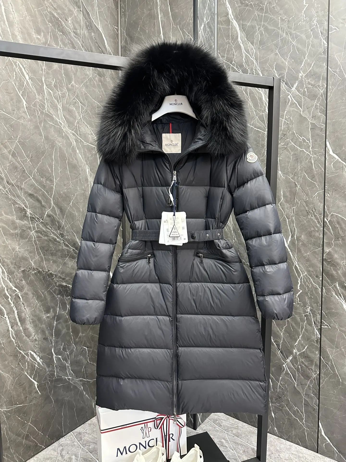 Boed Fur-Trimmed Belted Down Coat D70020893 — view 5