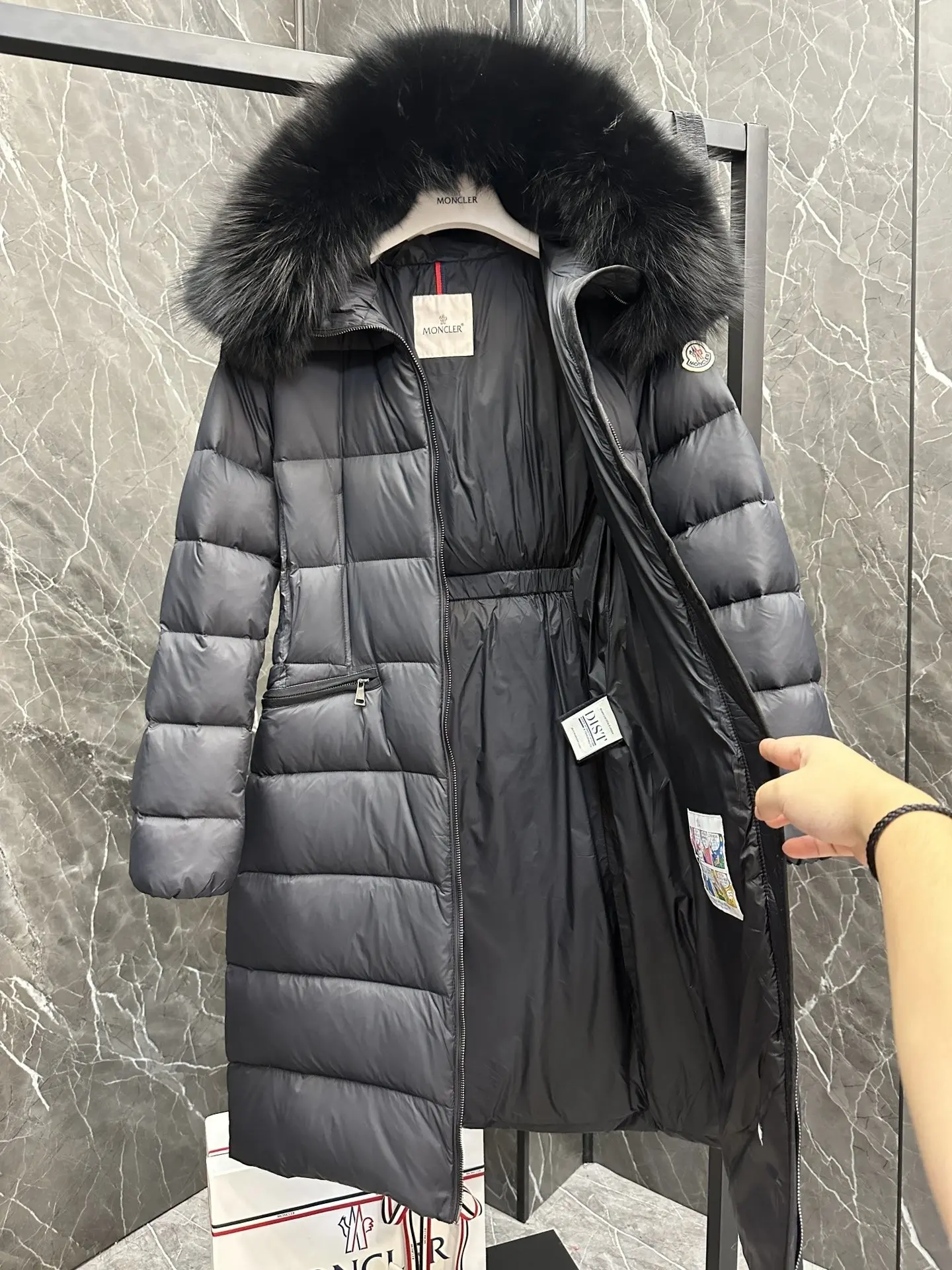 Boed Fur-Trimmed Belted Down Coat D70020893 — view 8