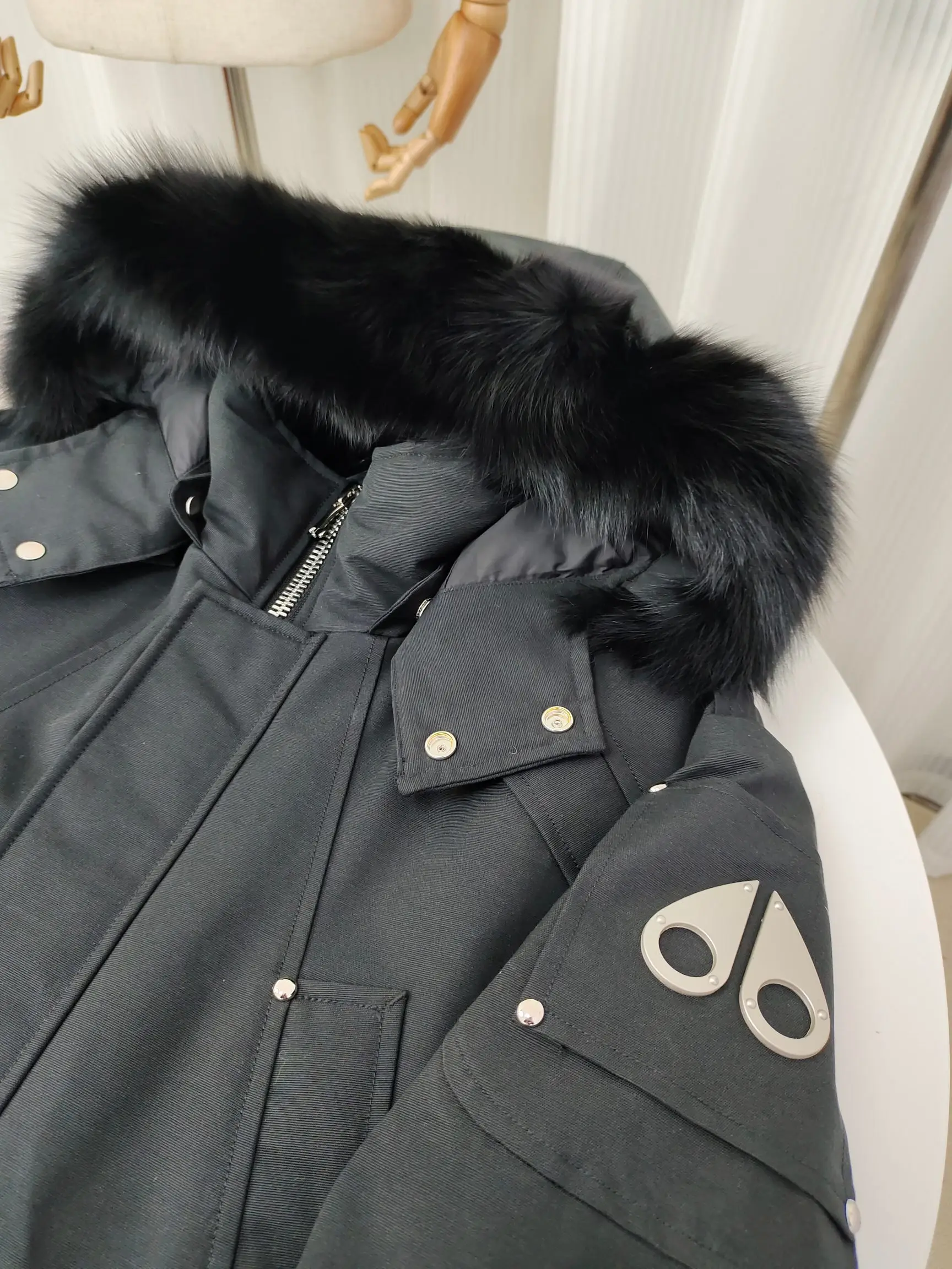 Moose Knuckles Fur-Trimmed Down Parka D73020918 — view 4