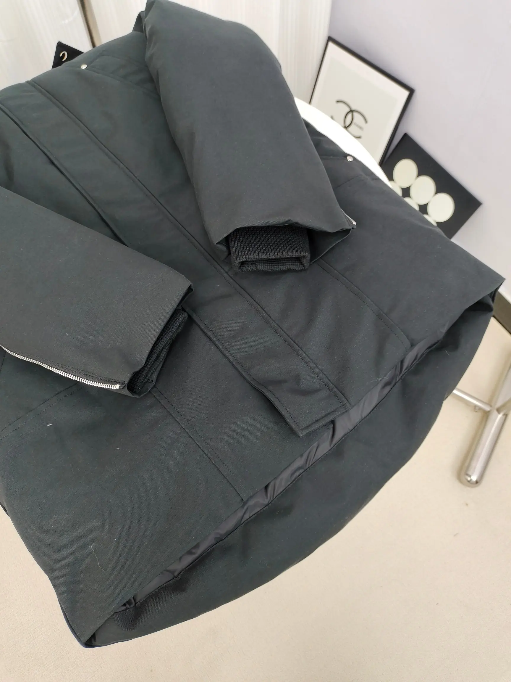 Moose Knuckles Fur-Trimmed Down Parka D73020918 — view 5
