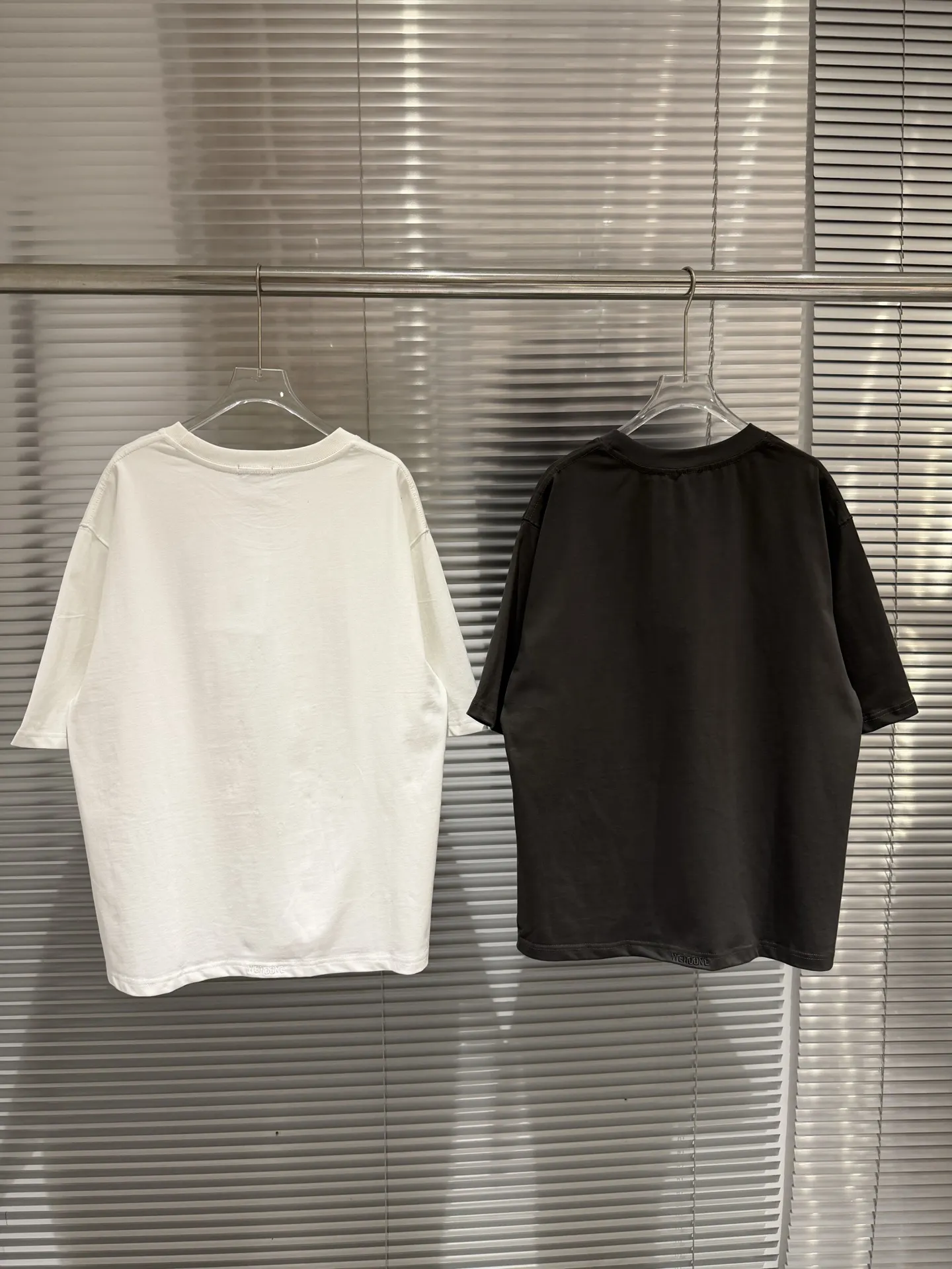 Flame Rose Graphic Oversized T-Shirt D10511391 — view 2